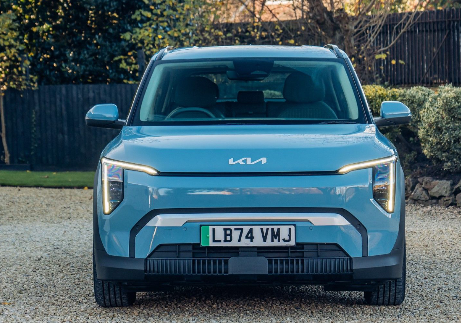 frontal-ev.jpg