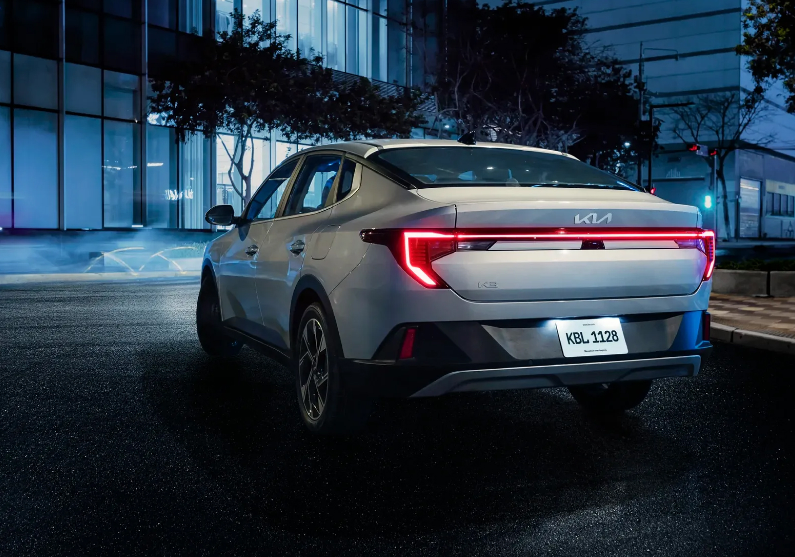 kia-k3-exterior-3.jpg