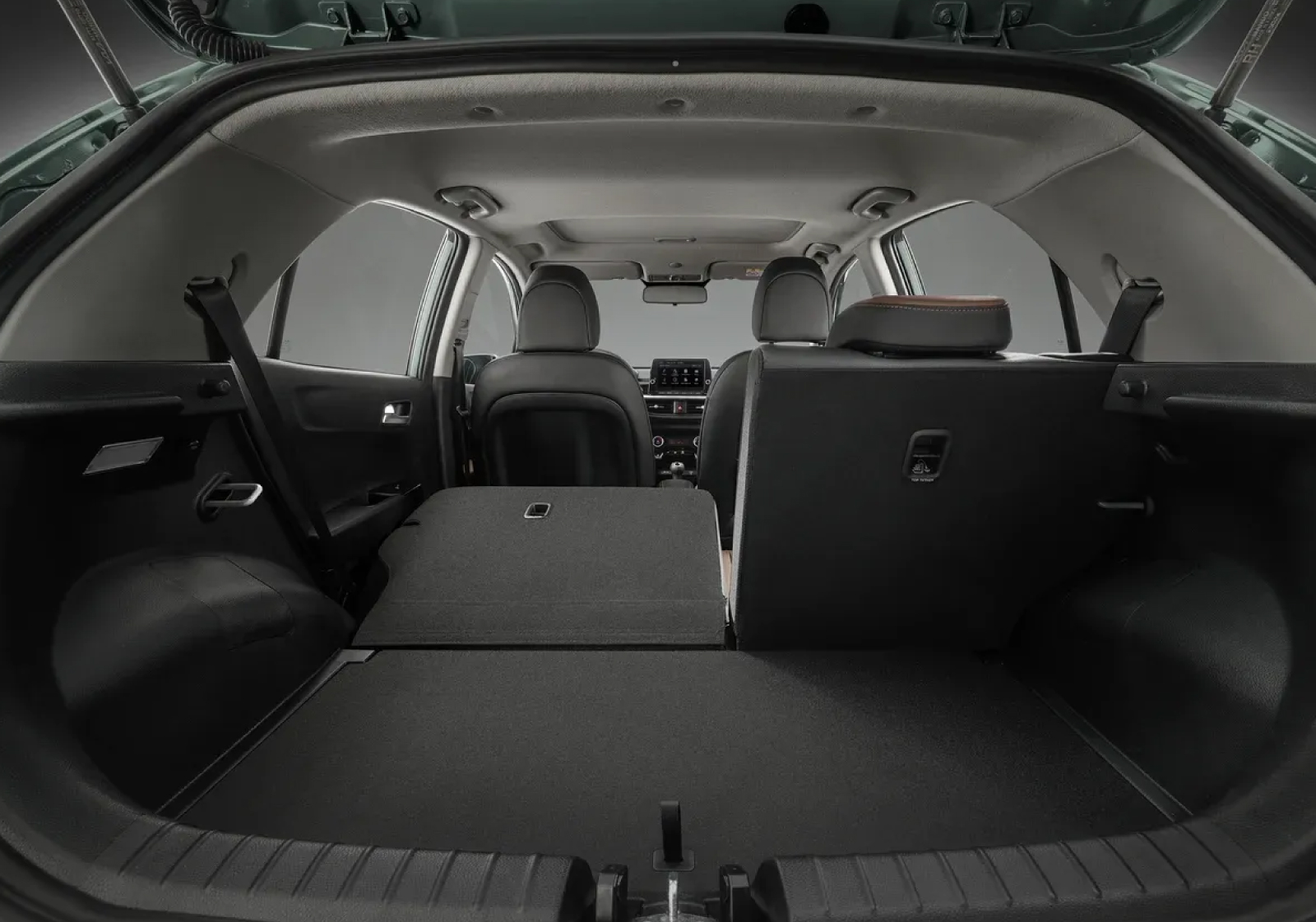 picanto-interior-3.jpg